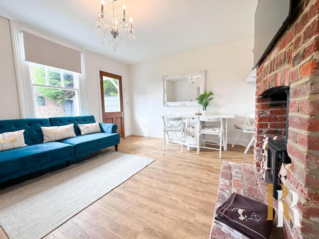 Fisherman'S Cottage - Harwich Breaks - Brand New - Long Stays Available Great Prices - Get In Touch For All Bookings - Cottage In Harwich - Beach Stay Exterior photo