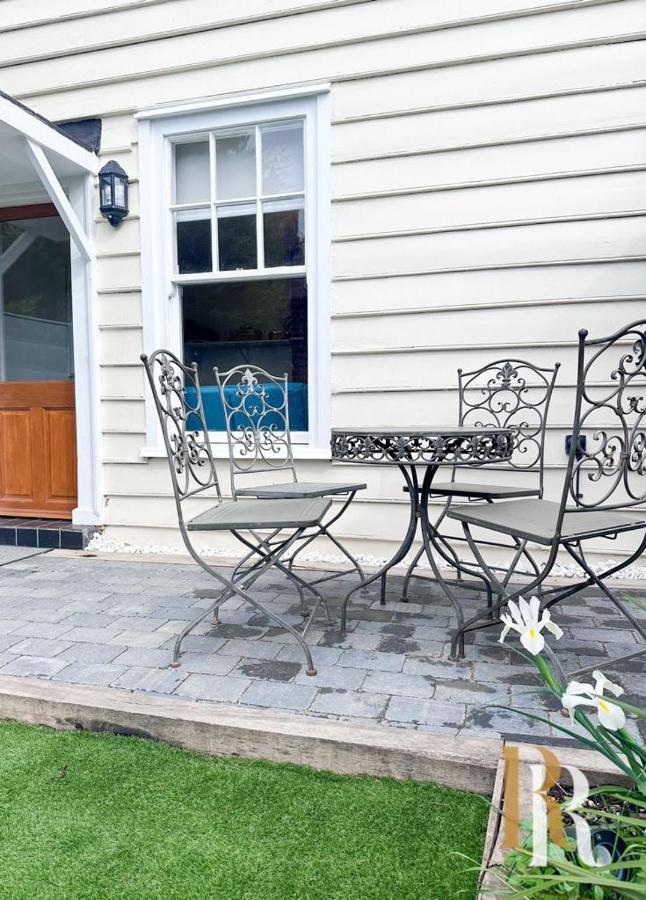 Fisherman'S Cottage - Harwich Breaks - Brand New - Long Stays Available Great Prices - Get In Touch For All Bookings - Cottage In Harwich - Beach Stay Exterior photo